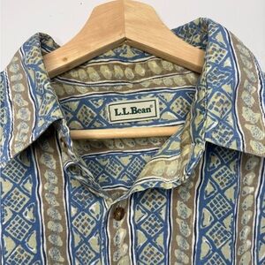 90’s L.L. Bean Men's Blue and Brown Patterned Shirt
